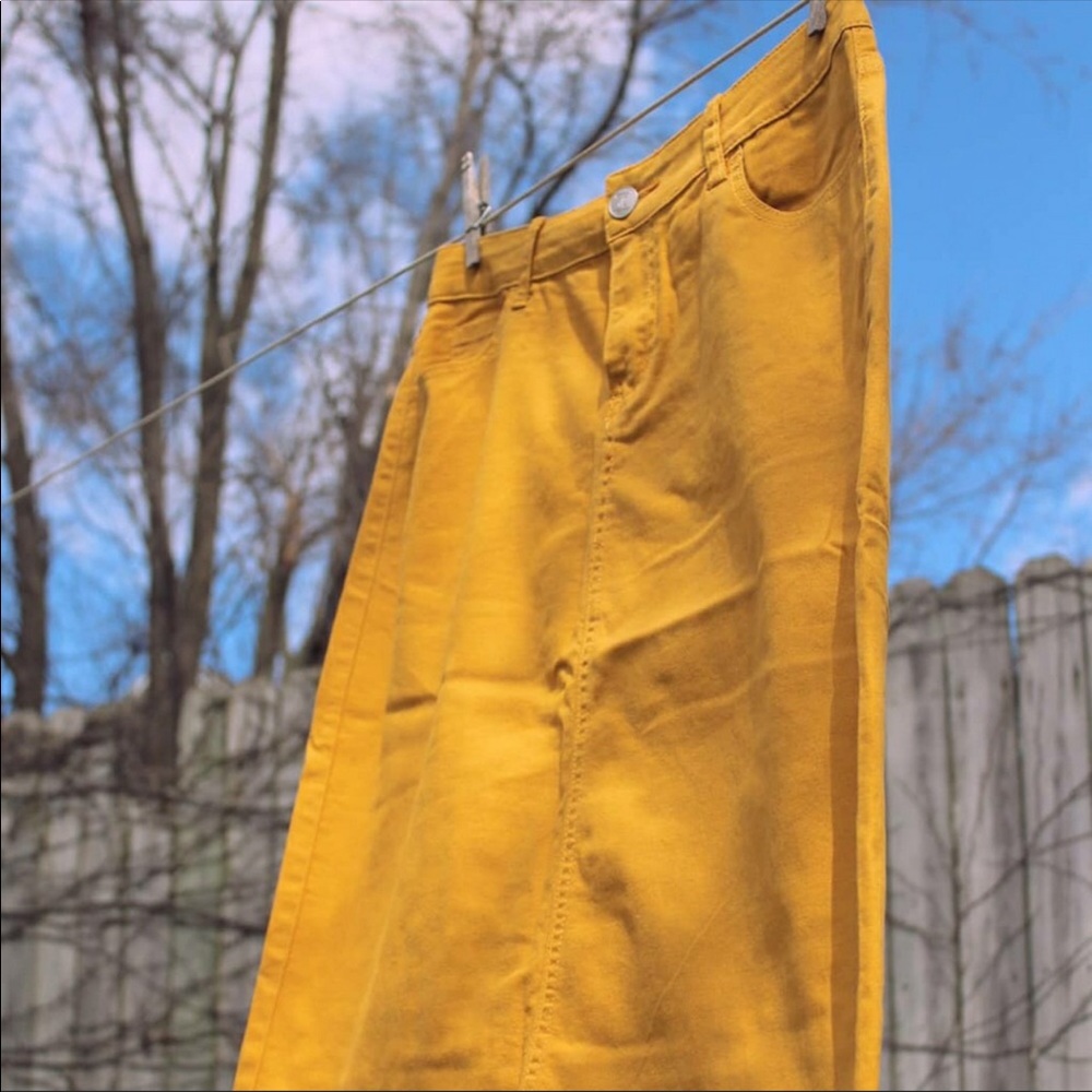 Mustard Inherit Midi skirt 29”